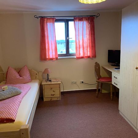 Pension zur Kurfürstin Wolkenstein Habitación foto